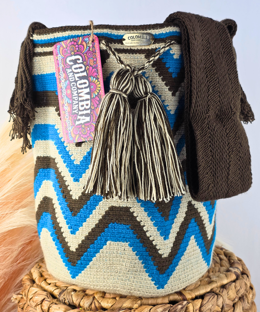 Handmade Crossbody Bucket Bag – Wayuu Design Braided Strap (Large)