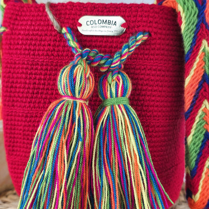 Handmade Crossbody Bucket Bag – Wayuu Unicolor Braided Strap (Small)