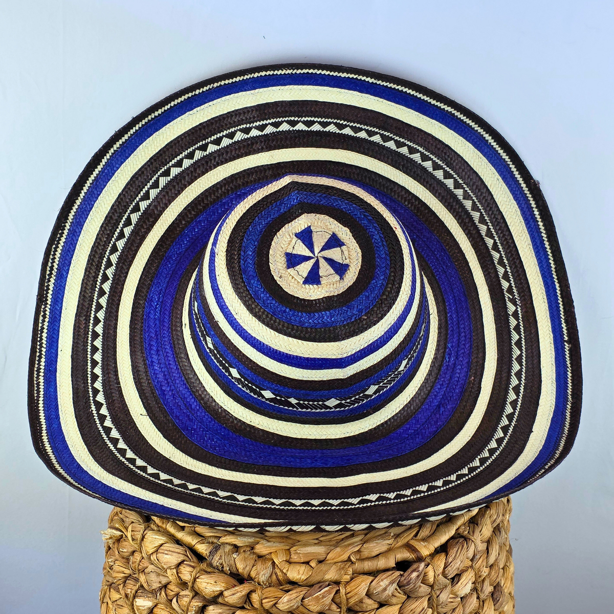Traditional Colombian Palm Hat — Large