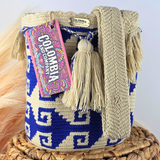 Handmade Crossbody Bucket Bag – Wayuu Design Braided Strap (Medium)