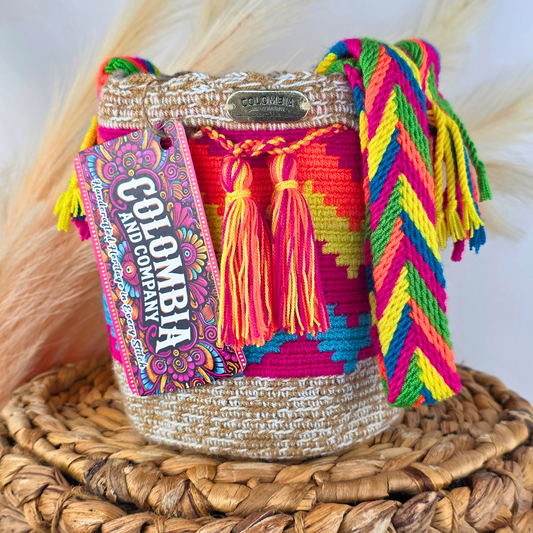 Handmade Crossbody Bucket Bag – Wayuu Design Braided Strap (Small)