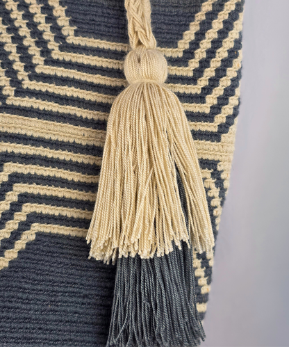 Handmade Wayuu Gray Beach Bag