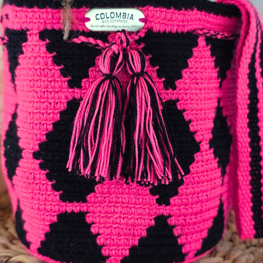 Handmade Crossbody Bucket Bag – Wayuu Design Woven Strap (Small)